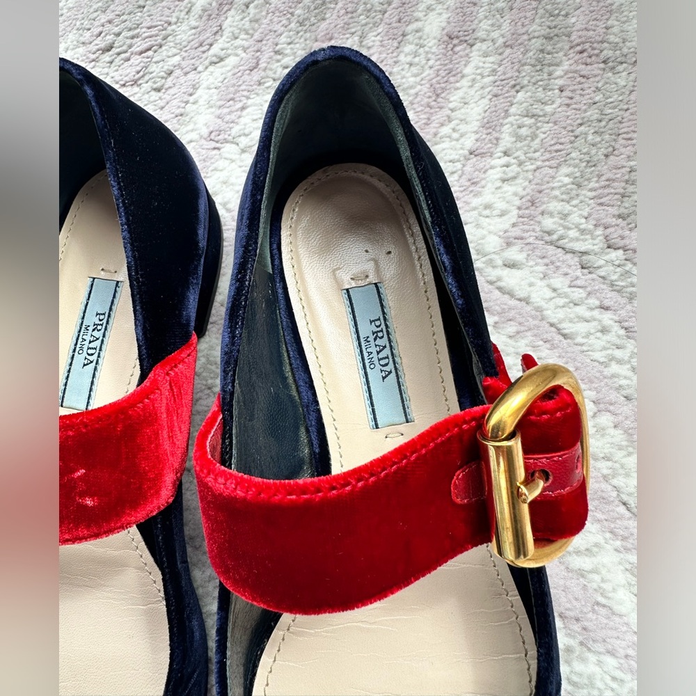 Prada dark velvet Mary Jane red strap and gold buckle size 37. Very good con - Picture 2 of 6
